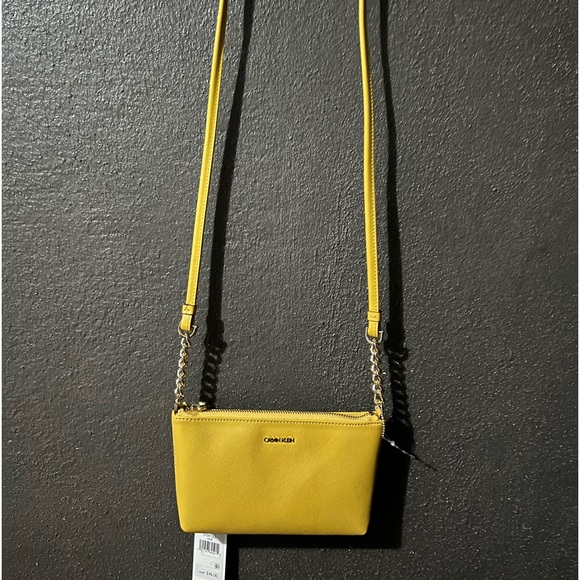 ✨NWT CALVIN KLEIN HAYDEN MINI CROSSBODY - Picture 3 of 6